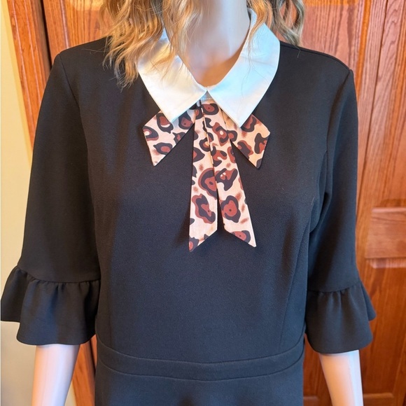NWT Betsey Johnson Leopard Tie Front Fit & Flare Black Dress White Collar Sz 12 - Picture 3 of 16